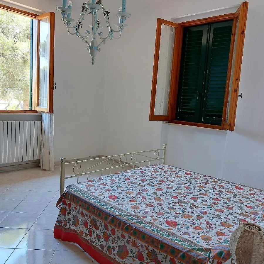 Appartamento A Due Passi Dal Mare A Quercianella 0*,  Italy